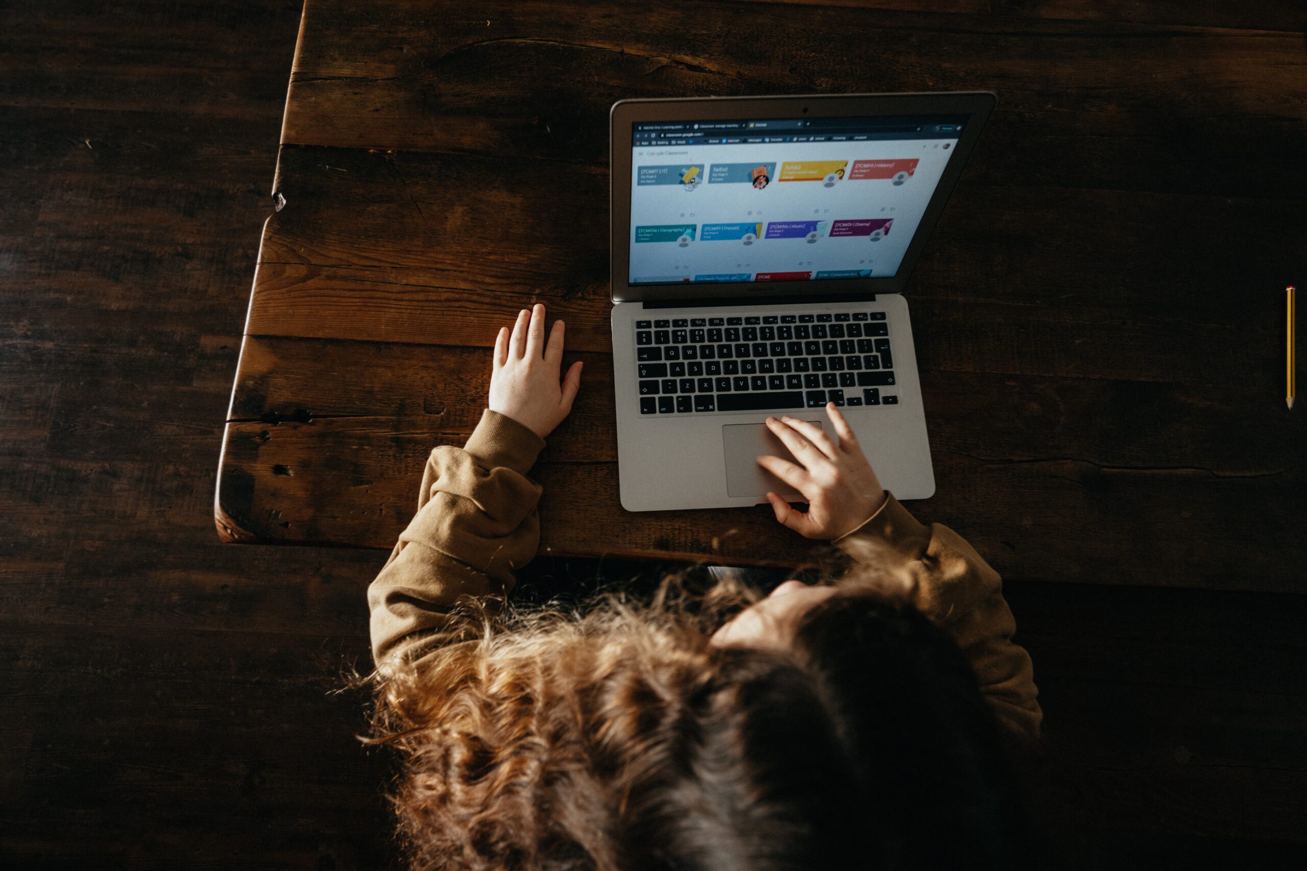 Familieu turns to CRM to balance homeworking, homeschooling and home organisation